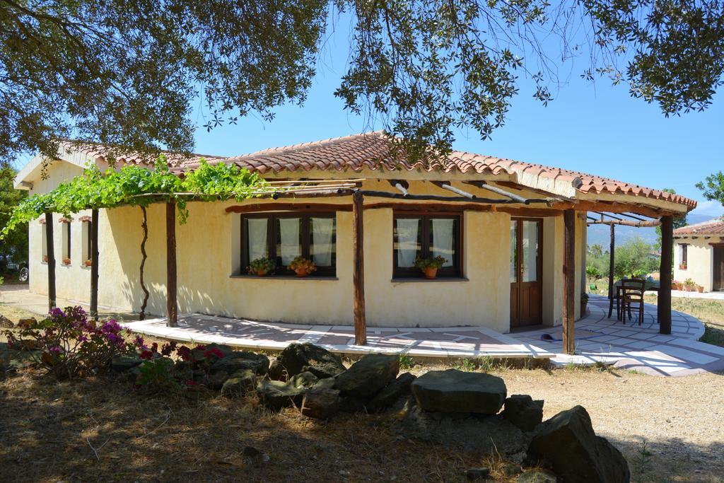Agriturismo Rubinu Galtellì 外观 照片